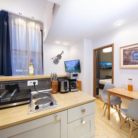 Athenaeum Spacious& Cozy 1Br Prime Location W Balcony Bucureşti Eksteriør bilde