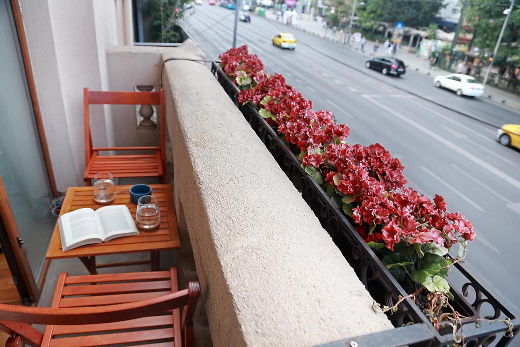 Athenaeum Spacious& Cozy 1Br Prime Location W Balcony Bucureşti Eksteriør bilde