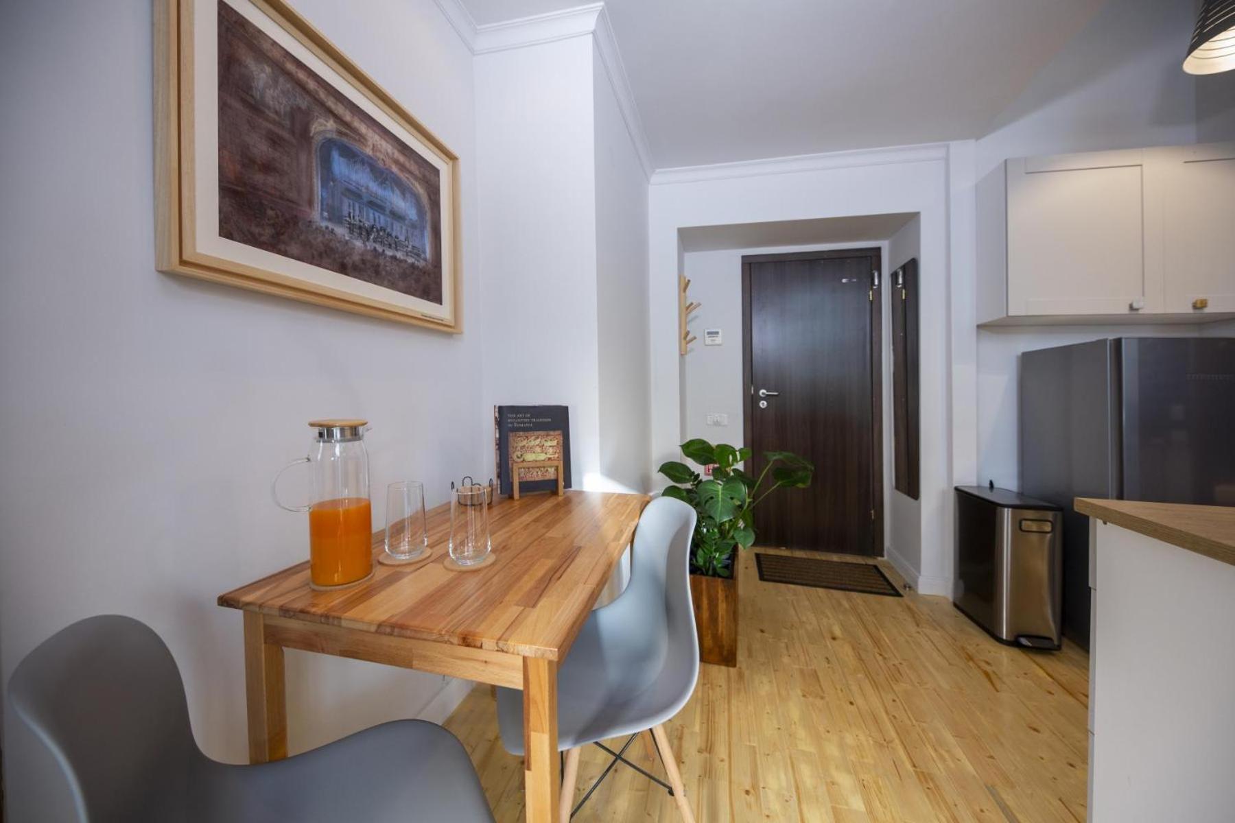 Athenaeum Spacious& Cozy 1Br Prime Location W Balcony Bucureşti Eksteriør bilde