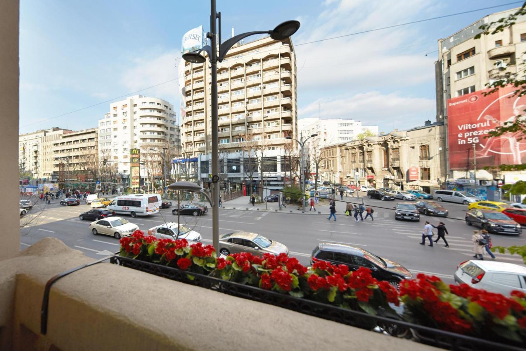 Athenaeum Spacious& Cozy 1Br Prime Location W Balcony Bucureşti Eksteriør bilde